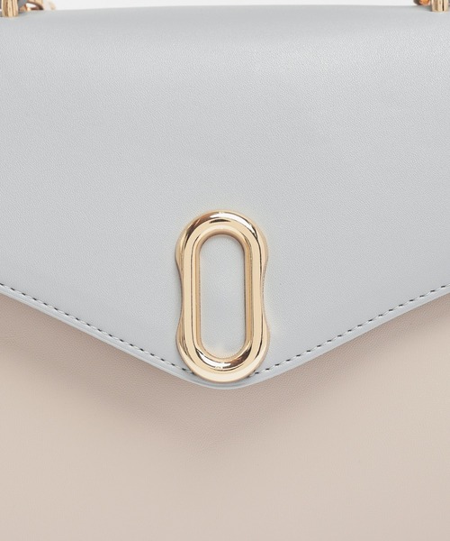 ジバンシィ ビッグ GG ロゴ ブラック フラップ ショルダー バッグ GG45 ジバンシィ ビッグ GG ロゴ ブラック フラップ ショルダー バッグ GG45