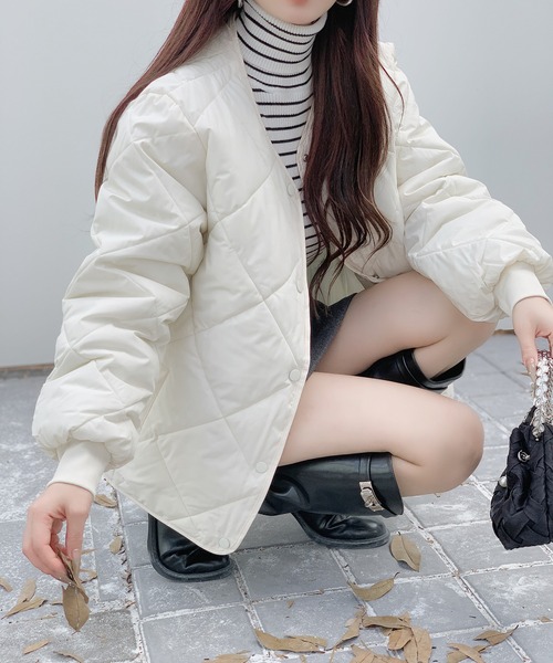 セール】着回し力抜群 中綿入りノーカラーキルティングジャケット