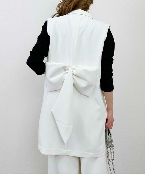 PICCIN（ピッチン）の「【セットアップ可能】バックリボンジレ（ベスト・レディース・オフホワイト/ブラック・M）」の3枚目の写真