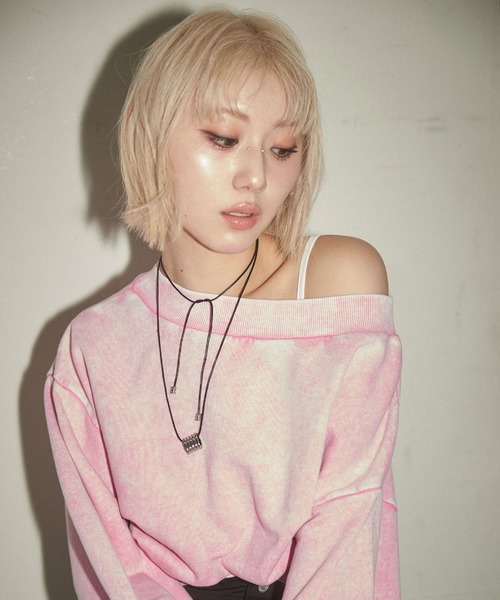 ENVYM（アンビー）の「ピグメントオフショルスウェット（スウェット・レディース・ブラック/ピンク・FREE）」の10枚目の写真