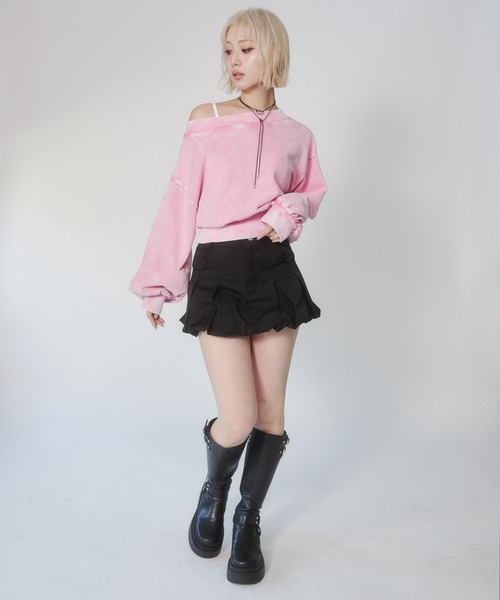 ENVYM（アンビー）の「ピグメントオフショルスウェット（スウェット・レディース・ブラック/ピンク・FREE）」の15枚目の写真