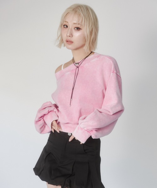 ENVYM（アンビー）の「ピグメントオフショルスウェット（スウェット・レディース・ブラック/ピンク・FREE）」の11枚目の写真