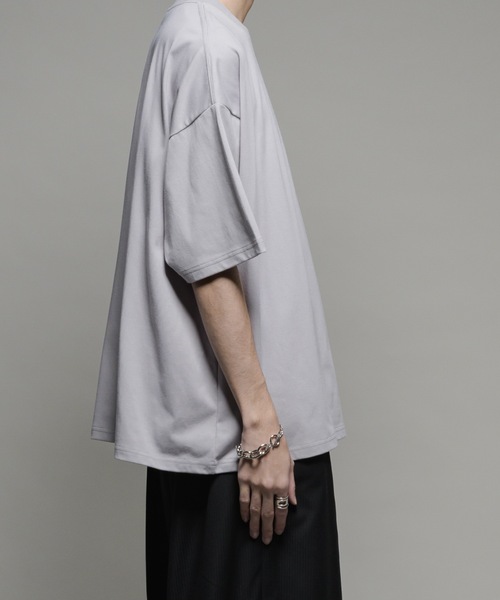 CASPER JOHN（キャスパージョン）の「【COOL TOUCH FABRIC】Standard big T-shirts/スタンダードビッグTシャツ（Tシャツ/カットソー・メンズ・チャコールグレー/ブラック/モカ/ベージュ/ホワイト/ライトグレー・X-SMALL/SMALL/MEDIUM/LARGE）」の22枚目の写真