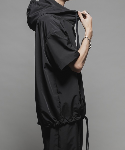 CASPER JOHN（キャスパージョン）の「Bubble tech anorak/バブルテックアノラック（その他アウター・メンズ・ブラック/ブルー・X-SMALL/SMALL/MEDIUM/LARGE）」の5枚目の写真