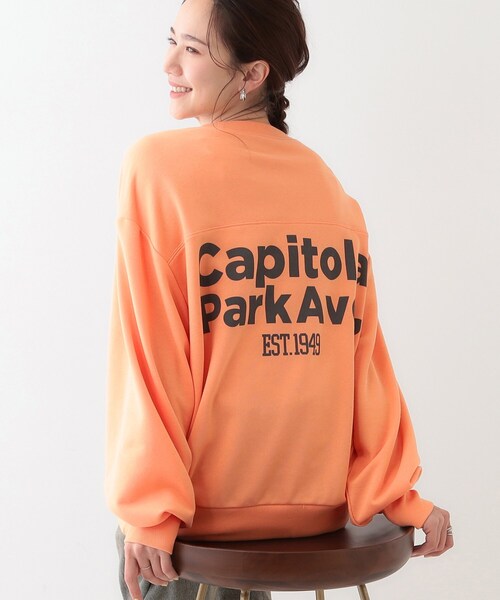 Cutie Blonde（キューティーブロンド）の「オーバーサイズで抜け感をプラス バックプリントスウェット（スウェット・レディース・オレンジ系/ライトグレー/ブルー・00）」の3枚目の写真