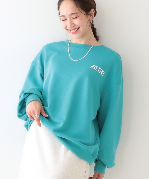 Cutie Blonde（キューティーブロンド）の「オーバーサイズで抜け感をプラス バックプリントスウェット（スウェット・レディース・オレンジ系/ライトグレー/ブルー・00）」の2枚目の写真