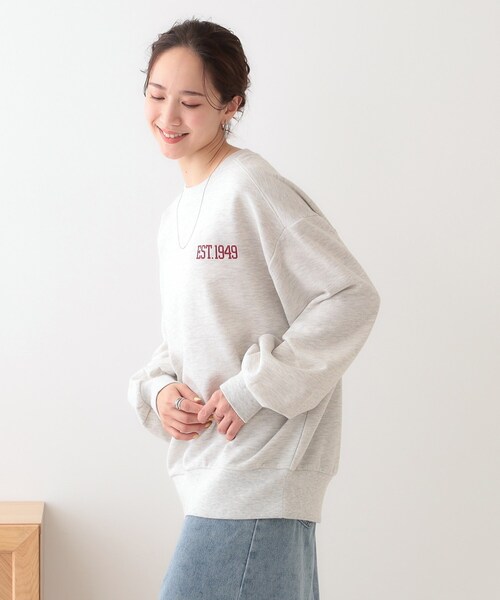 Cutie Blonde（キューティーブロンド）の「オーバーサイズで抜け感をプラス バックプリントスウェット（スウェット・レディース・オレンジ系/ライトグレー/ブルー・00）」の5枚目の写真