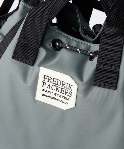 FREDRIK PACKERS(フレドリックパッカーズ)の「【FREDRIK PACKERS】≪別注≫SATIN PUFF BLOOM SHOULDER サテンブルームショルダー 巾着バッグ ミニショルダー 手提げ 2WAY(ショルダーバッグ・レディース・グレー/オリーブ/ブラック・FREE)」の5枚目の写真