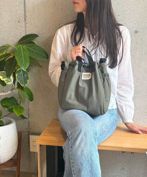 FREDRIK PACKERS(フレドリックパッカーズ)の「【FREDRIK PACKERS】≪別注≫SATIN PUFF BLOOM SHOULDER サテンブルームショルダー 巾着バッグ ミニショルダー 手提げ 2WAY(ショルダーバッグ・レディース・グレー/オリーブ/ブラック・FREE)」の22枚目の写真