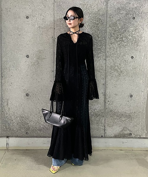 BELLSLEEVE LACE DRESS/ベルスリーブレースドレス（ワンピース