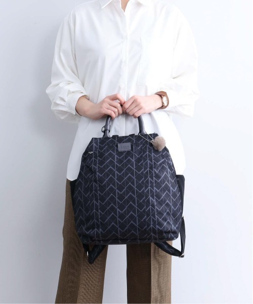 Kanana project(カナナプロジェクト)の「リュックサック KM-2 A4サイズ収納 13L 68714(バックパック/リュック・レディース・ブラック/グレー系その他/イエロー系・FREE)」の7枚目の写真