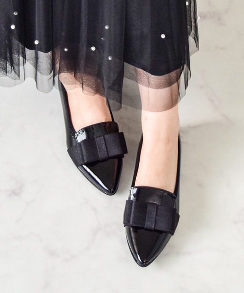 Bridget Birkin(ブリジットバーキン)の「【Bridget Birkin Walk】グログランリボンオペラパンプス(555224)(パンプス・レディース・ベージュ系その他/ブラック系その他・23.5/24/23/24.5/22.5)」の1枚目の写真