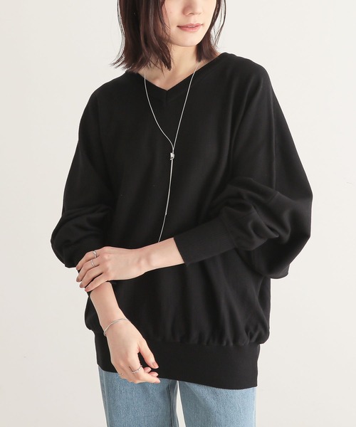 n'OrLABEL(ノアールレーベル)の「【UVカット・抗菌防臭・抗ピル・マシンウォッシャブル】Vネックドルマンニットプルオーバー(ニット/セーター・レディース・グレー/ブラック/ブルーグリーン/ライトベージュ・2/1)」の1枚目の写真