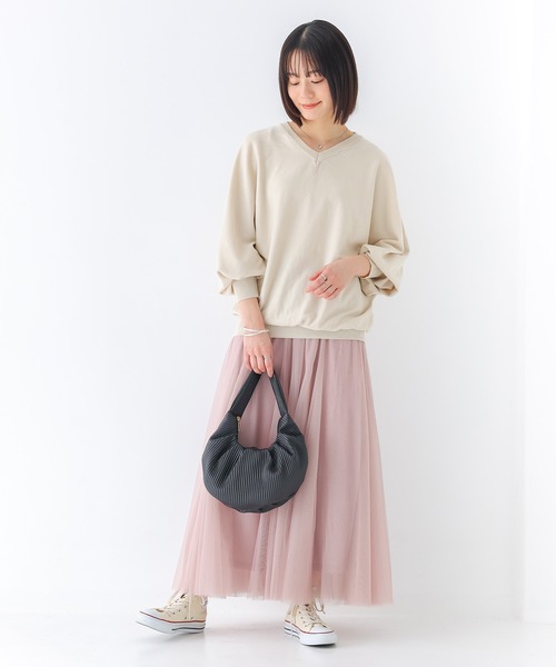 n'OrLABEL(ノアールレーベル)の「【UVカット・抗菌防臭・抗ピル・マシンウォッシャブル】Vネックドルマンニットプルオーバー(ニット/セーター・レディース・グレー/ブラック/ブルーグリーン/ライトベージュ・2/1)」の15枚目の写真