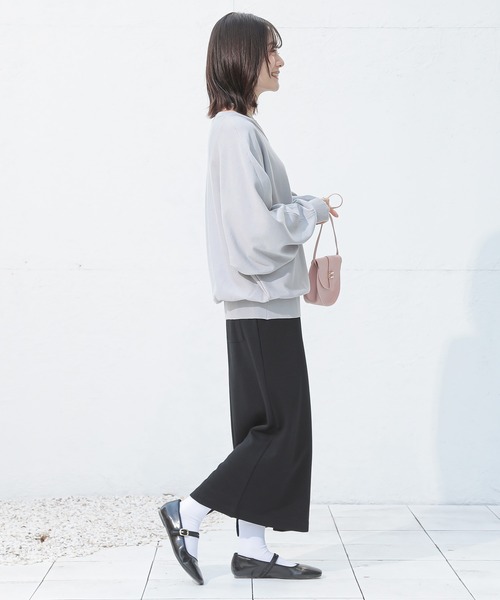 n'OrLABEL(ノアールレーベル)の「【UVカット・抗菌防臭・抗ピル・マシンウォッシャブル】Vネックドルマンニットプルオーバー(ニット/セーター・レディース・グレー/ブラック/ブルーグリーン/ライトベージュ・2/1)」の7枚目の写真