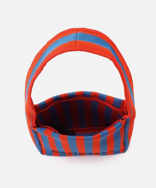 marimekko(マリメッコ)の「Merirosvo / Knitted Shoulderbag(ショルダーバッグ・レディース・ブルー系その他/ホワイト×ブラック・FREE)」の12枚目の写真