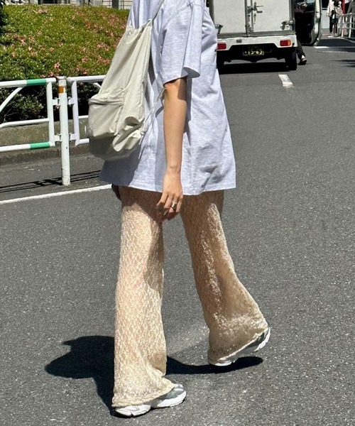 MEMECLE(メメクル)の「【 MEMECLE / メメクル 】レースフレアパンツ(その他パンツ・レディース・ブラック/アイボリー/ピンク/イエロー・FREE)」の4枚目の写真