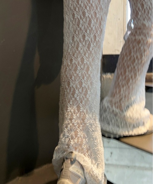 MEMECLE(メメクル)の「【 MEMECLE / メメクル 】レースフレアパンツ(その他パンツ・レディース・ブラック/アイボリー/ピンク/イエロー・FREE)」の12枚目の写真