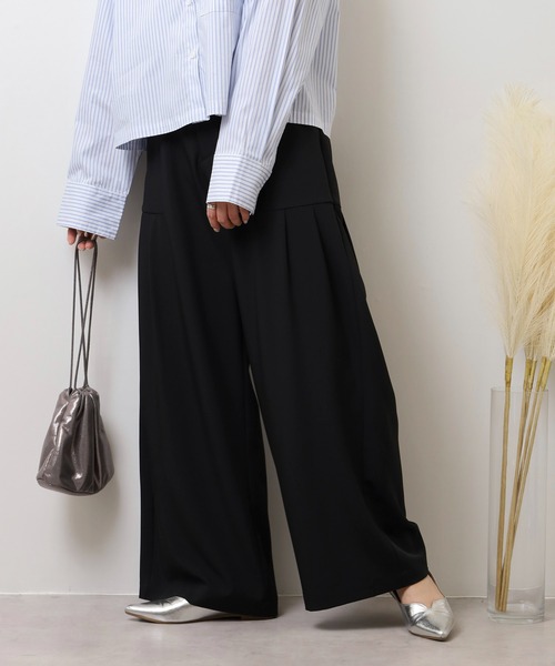 EGLANTINE（エグランティーヌ）の「EGLANTINE タック入りダンボールパンツ（その他パンツ・レディース・サンドベージュ/ブラック/キャメル・40）」の2枚目の写真
