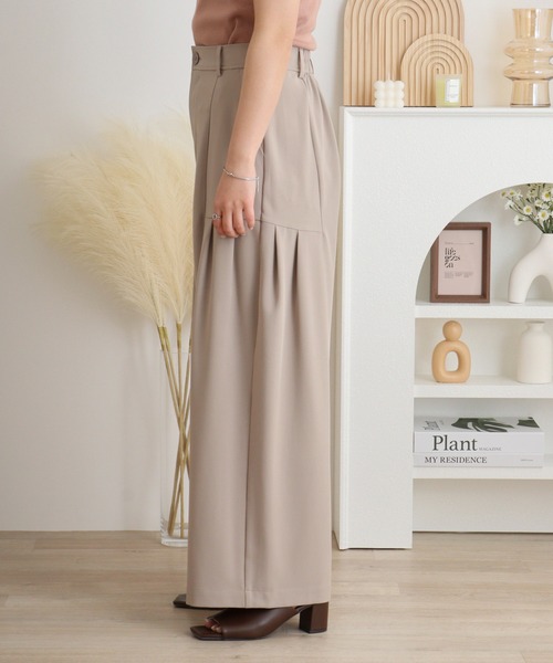 EGLANTINE（エグランティーヌ）の「EGLANTINE タック入りダンボールパンツ（その他パンツ・レディース・サンドベージュ/ブラック/キャメル・40）」の11枚目の写真