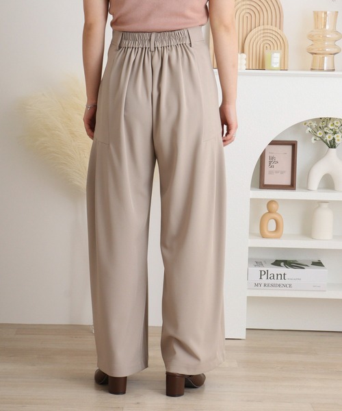 EGLANTINE（エグランティーヌ）の「EGLANTINE タック入りダンボールパンツ（その他パンツ・レディース・サンドベージュ/ブラック/キャメル・40）」の10枚目の写真