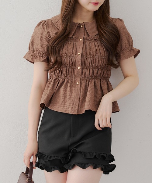 Another Branch olive des olive(アナザーブランチオリーブデオリーブ)の「【シリーズ累計1万枚売れ/レビュー高評価】シャーリング衿付BL(シャツ/ブラウス・レディース・オフホワイト/ブラック/グリーン/その他11/イエロー/アイボリー/その他/オレンジ/ブラウン/ブルー系その他・FREE)」の1枚目の写真