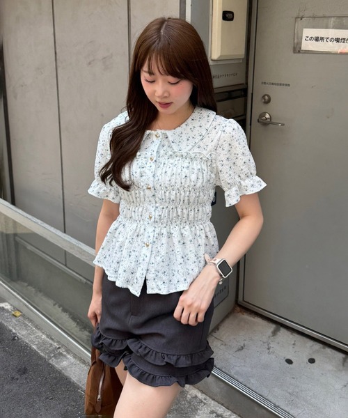 Another Branch olive des olive(アナザーブランチオリーブデオリーブ)の「【シリーズ累計1万枚売れ/レビュー高評価】シャーリング衿付BL(シャツ/ブラウス・レディース・オフホワイト/ブラック/グリーン/その他11/イエロー/アイボリー/その他/オレンジ/ブラウン/ブルー系その他・FREE)」の14枚目の写真