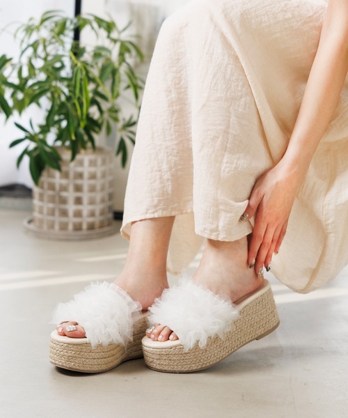 サンダル・ミュール ISA 95 MESH AND SEQUINS Queen 55 embellished leather sandals in silver - Christian