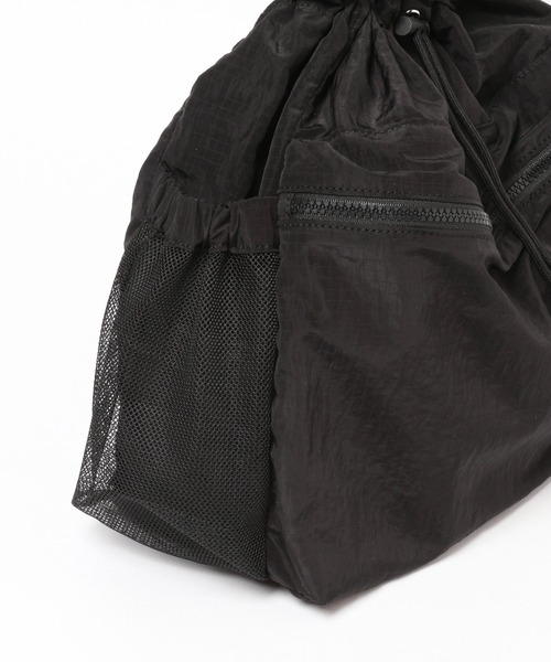 LOWRYS FARM（ローリーズファーム）の「ハッスイ８ポケショルダー　 323509（ショルダーバッグ・レディース・ブラック/ブラウン/アイボリー・FREE）」の21枚目の写真