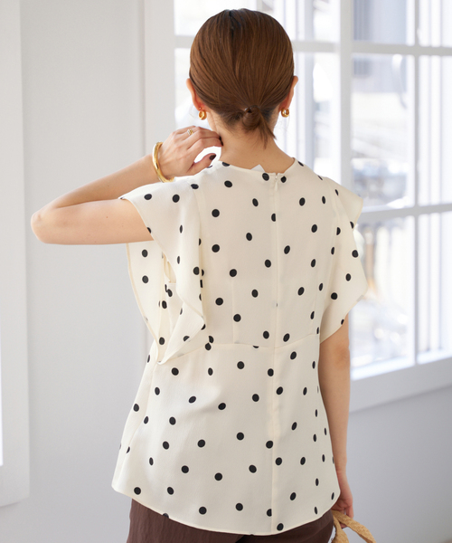 IENA（イエナ）の「ウォッシャブル sese ポルカドットブラウス（シャツ/ブラウス・レディース・ネイビー/アイボリー・FREE）」の5枚目の写真
