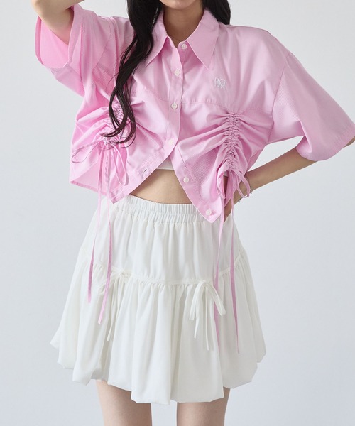 MONO-MART（モノマート）の「ワンポイント刺繍シャーリングストライプ半袖シャツ（シャツ/ブラウス・レディース・イエロー/ホワイト/ピンク/サックスブルー/ブラック・FREE）」の22枚目の写真