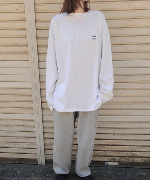 YACA（ヤーカ）の「mini logo big L/S t-shirt/ミニロゴビッグロングスリーブTシャツ【unisex item】（Tシャツ/カットソー・レディース・ホワイト/ブラック・FREE）」の4枚目の写真