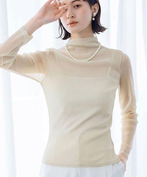 LOWO(ロワ)の「シースルートップス 長袖 ハイネック ラメ チュール シアートップス レイヤードトップス 結婚式 パーティー オケージョン お呼ばれ(Tシャツ/カットソー・レディース・ブラック/ホワイト/ベージュ・FREE)」の6枚目の写真