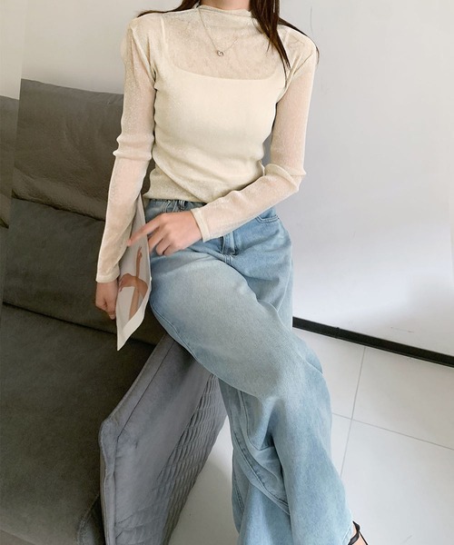 LOWO(ロワ)の「シースルートップス 長袖 ハイネック ラメ チュール シアートップス レイヤードトップス 結婚式 パーティー オケージョン お呼ばれ(Tシャツ/カットソー・レディース・ブラック/ホワイト/ベージュ・FREE)」の11枚目の写真