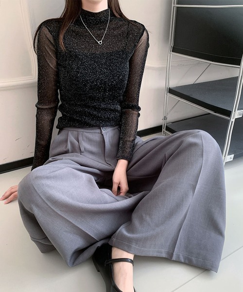 LOWO(ロワ)の「シースルートップス 長袖 ハイネック ラメ チュール シアートップス レイヤードトップス 結婚式 パーティー オケージョン お呼ばれ(Tシャツ/カットソー・レディース・ブラック/ホワイト/ベージュ・FREE)」の16枚目の写真