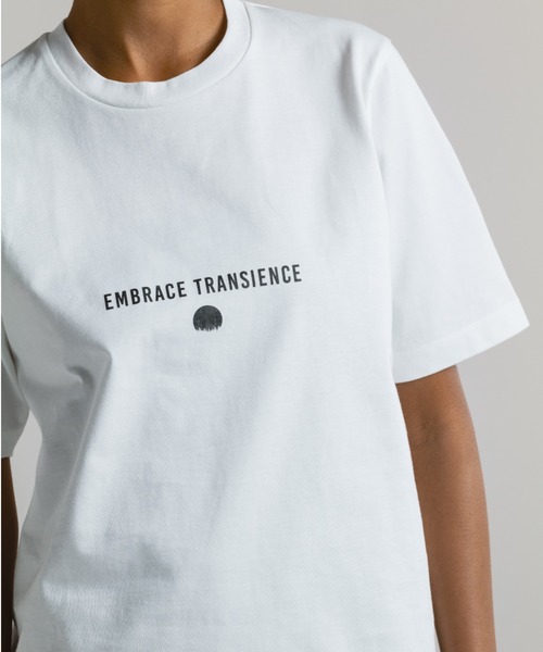 CINOH(チノ)の「プリントコンパクトTシャツ(Tシャツ/カットソー・レディース・ホワイト/ブラック・38/36)」の6枚目の写真