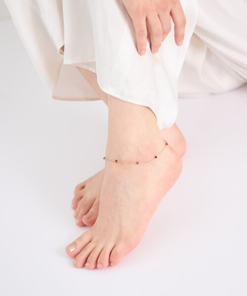 ete(エテ)の「○スモーキークォーツ アンクレット(アンクレット・レディース・イエローゴールド・FREE)」の5枚目の写真
