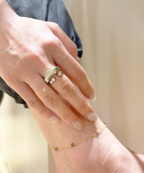 ete(エテ)の「○スモーキークォーツ アンクレット(アンクレット・レディース・イエローゴールド・FREE)」の7枚目の写真