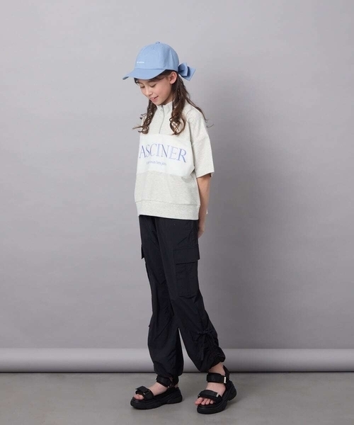 a.v.v（アーヴェヴェ）の「[KIDS]バックリボンキャップ（キャップ・キッズ・アイボリー/ダークインディゴブルー・120）」の4枚目の写真