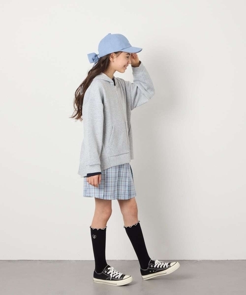 a.v.v（アーヴェヴェ）の「[KIDS]バックリボンキャップ（キャップ・キッズ・アイボリー/ダークインディゴブルー・120）」の7枚目の写真