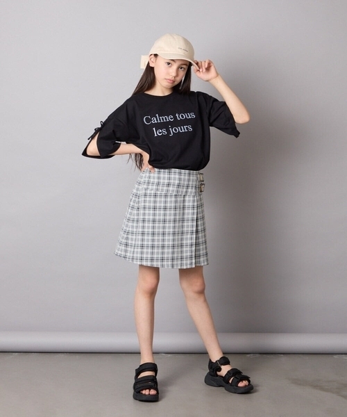 a.v.v（アーヴェヴェ）の「[KIDS]バックリボンキャップ（キャップ・キッズ・アイボリー/ダークインディゴブルー・120）」の8枚目の写真