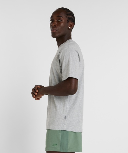 NEW BALANCE(ニューバランス)の「Heritage グラフィックショートスリーブTシャツ(Tシャツ/カットソー・メンズ・オレンジ/ライトグレー/セージグリーン・SMALL/MEDIUM/LARGE/X-LARGE/XX-LARGE)」の4枚目の写真