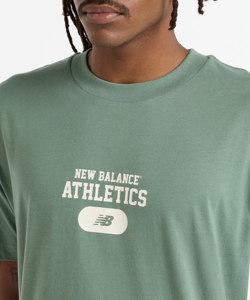 NEW BALANCE(ニューバランス)の「Heritage グラフィックショートスリーブTシャツ(Tシャツ/カットソー・メンズ・オレンジ/ライトグレー/セージグリーン・SMALL/MEDIUM/LARGE/X-LARGE/XX-LARGE)」の11枚目の写真