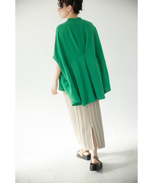 OSMOSIS(オズモーシス)の「タックワイドビッグブラウス(シャツ/ブラウス・レディース・ブラック/グリーン/ライトグレー・ONE SIZE)」の6枚目の写真