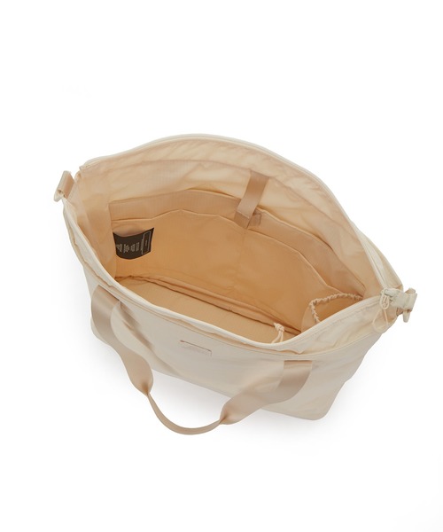 GREGORY(グレゴリー)の「スージートート SUSZY TOTE アイボリーホワイト(トートバッグ・レディース・アイボリー・ONE SIZE)」の5枚目の写真