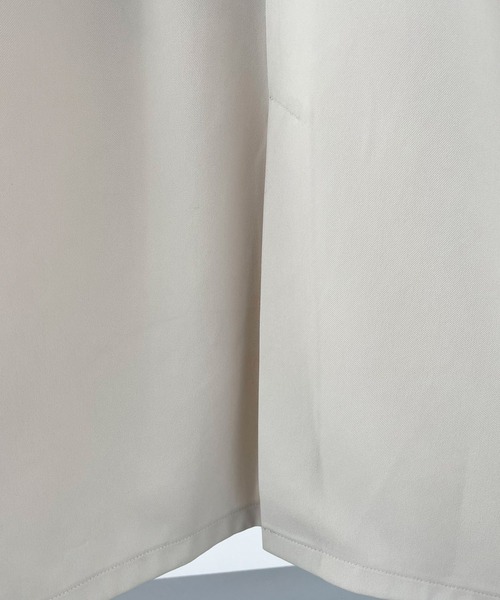 SAISON DE PAPILLON(セゾンドパピヨン)の「パール付きスカラップジャンパースカート(サロペット/オーバーオール・レディース・ベージュ/ブラック・L/M/S)」の7枚目の写真