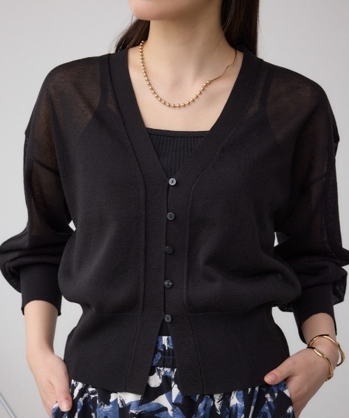 AZUL by moussy(アズールバイマウジー)の「シアードルマンニットカーディガン(カーディガン/ボレロ・レディース・レッド/ライトグレー/ブラック・FREE)」の2枚目の写真