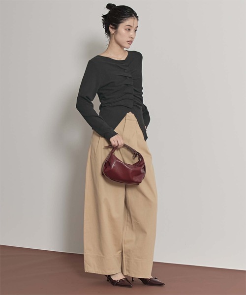 miette（ミエット）の「フロントギャザーボタンニット（ニット/セーター・レディース・グレー/アイボリー/ブラック/ネイビー/ブラウン・FREE）」の22枚目の写真