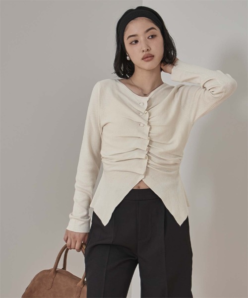 miette（ミエット）の「フロントギャザーボタンニット（ニット/セーター・レディース・グレー/アイボリー/ブラック/ネイビー/ブラウン・FREE）」の16枚目の写真