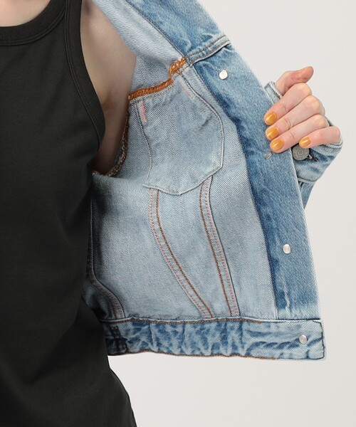 ACNE(アクネ)の「Acne Studios FN-WN-OUTW000912 デニムジャケット(デニムジャケット・レディース・ブルー・34)」の7枚目の写真